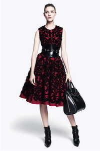 ремни 2012 Alexander McQueen ремни 2012 Alexander McQueen